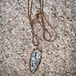 Kendra Scott Jewelry - Kendra Scott spearhead marble necklace rose gold Kendra Scott Jewelry - Kendra Scott spearhead marble necklace rose gold